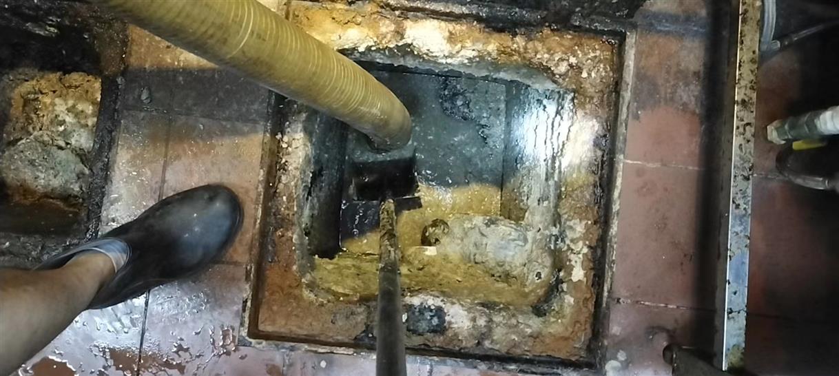 长宁化油池清理-污水池清掏